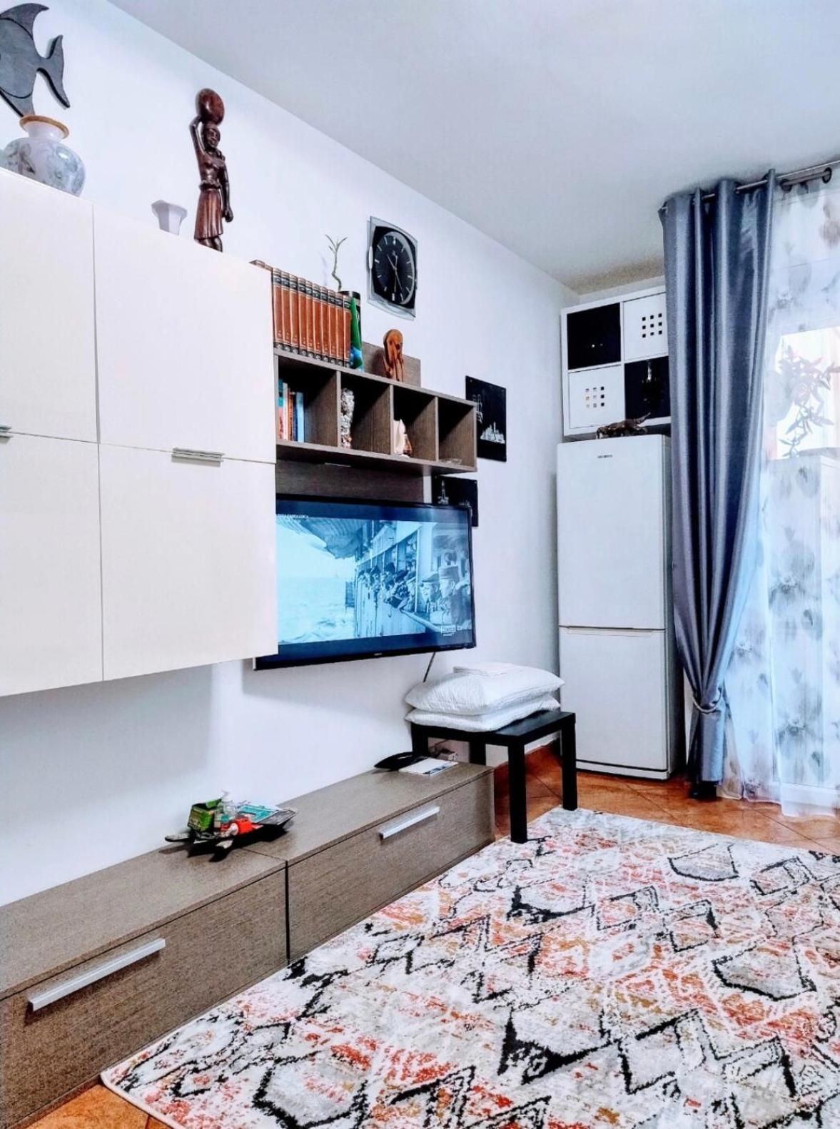 Camera Privata Nell'Appartamento In Zona Residenziale Con 2 Piscine Rapallo Exteriör bild